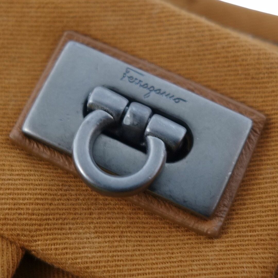 Salvatore Ferragamo - 美品 サルヴァトーレ フェラガモ Salvatore Ferragamo - 美品 サルヴァトーレ フェラガモ