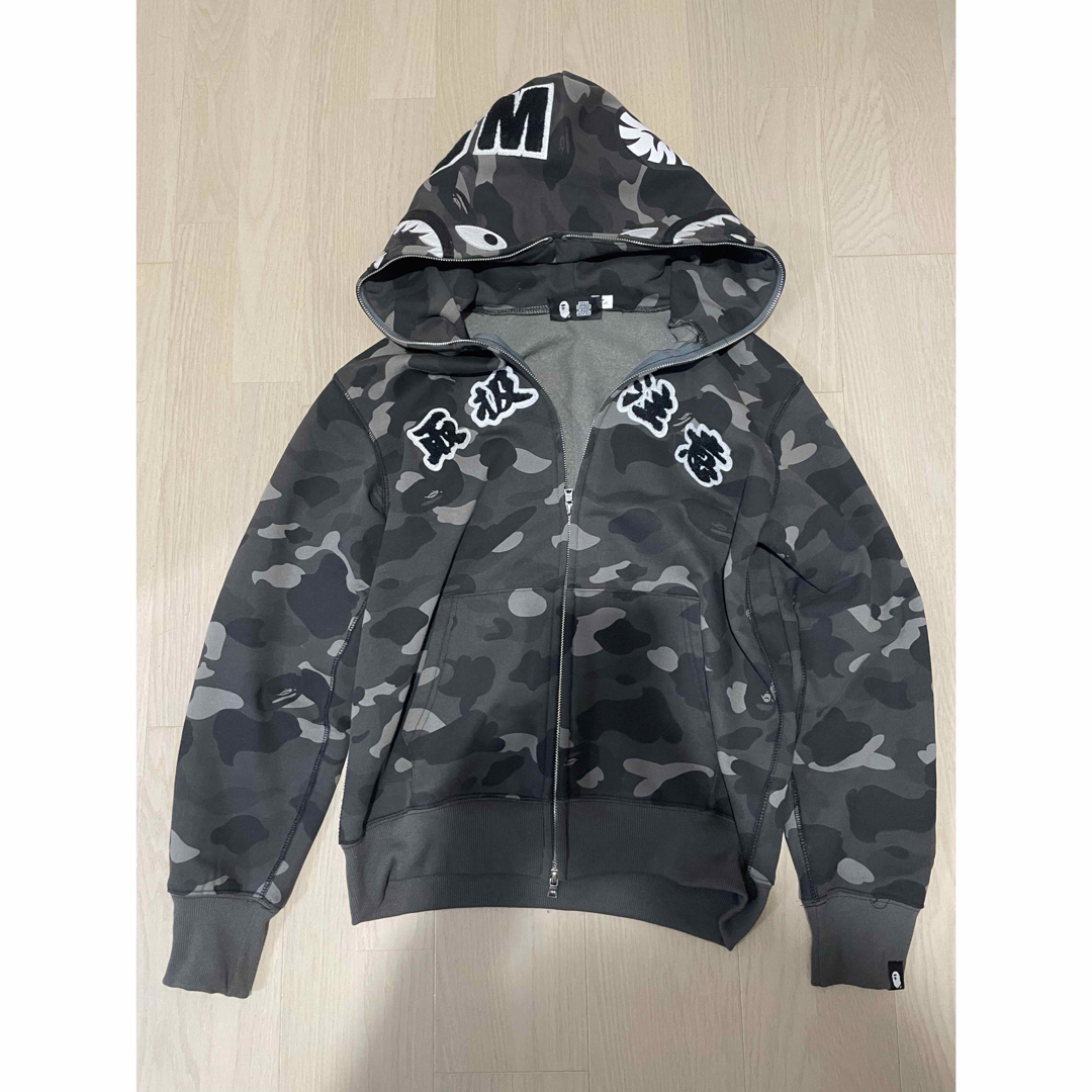 A BATHING APE - 取扱注意 BAPE コラボ シャークパーカー A BATHING APE - 取扱注意 BAPE コラボ シャークパーカー