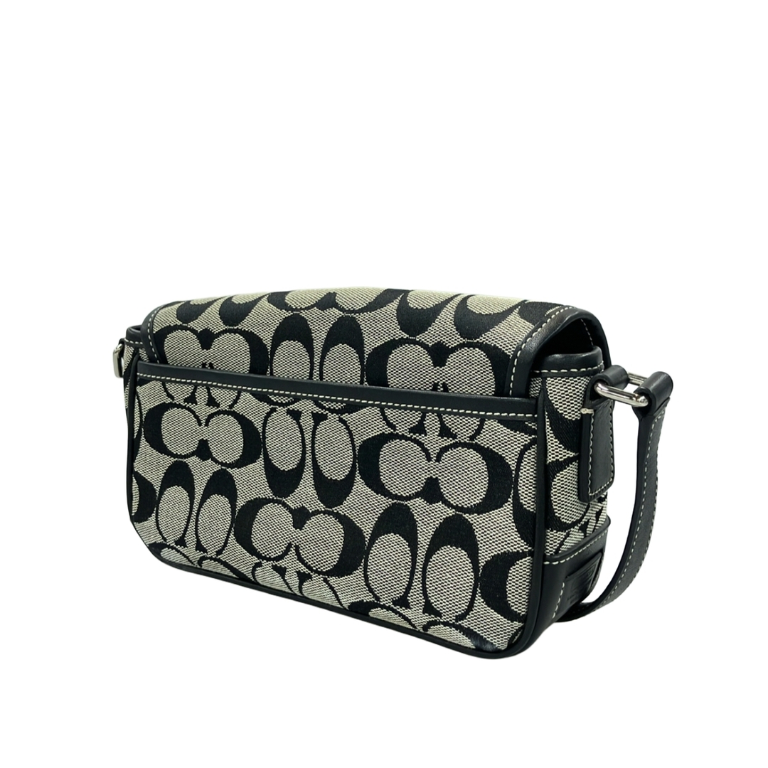 COACH - コーチ COACH ミニショルダーバッグ 斜め掛け COACH - コーチ COACH ミニショルダーバッグ 斜め掛け