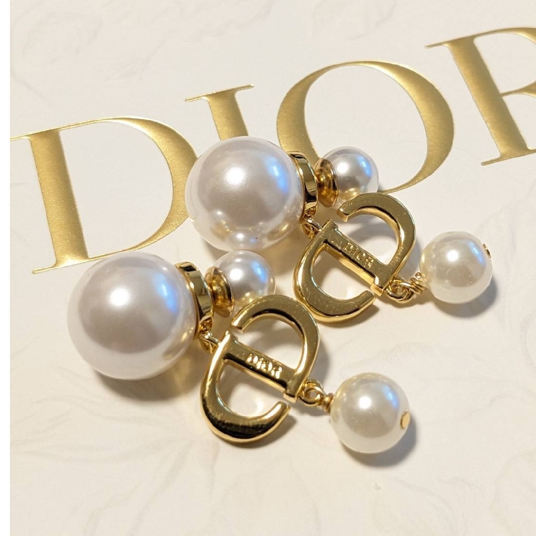 Dior - 人気商品♡DIOR トライバルピアス Petitパールの通販 by Dior - 人気商品♡DIOR トライバルピアス Petitパールの通販 by