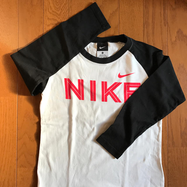 NIKE(ナイキ)の子供服 ナイキ XS メンズのトップス(Tシャツ/カットソー(七分/長袖))の商品写真