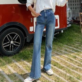 入手困難SeaRoomlynn COELIE ミッドフレア24デニム伊原葵コラボ 入手困難SeaRoomlynn COELIE ミッドフレア24デニム伊原葵コラボ