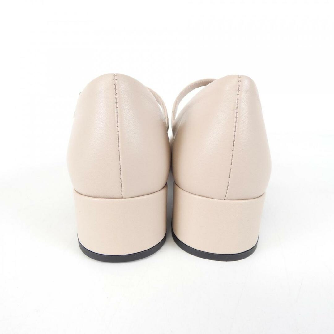 PRADA - プラダ PRADA パンプスの通販 by KOMEHYO ONLINE ラクマ PRADA - プラダ PRADA パンプスの通販 by KOMEHYO ONLINE ラクマ