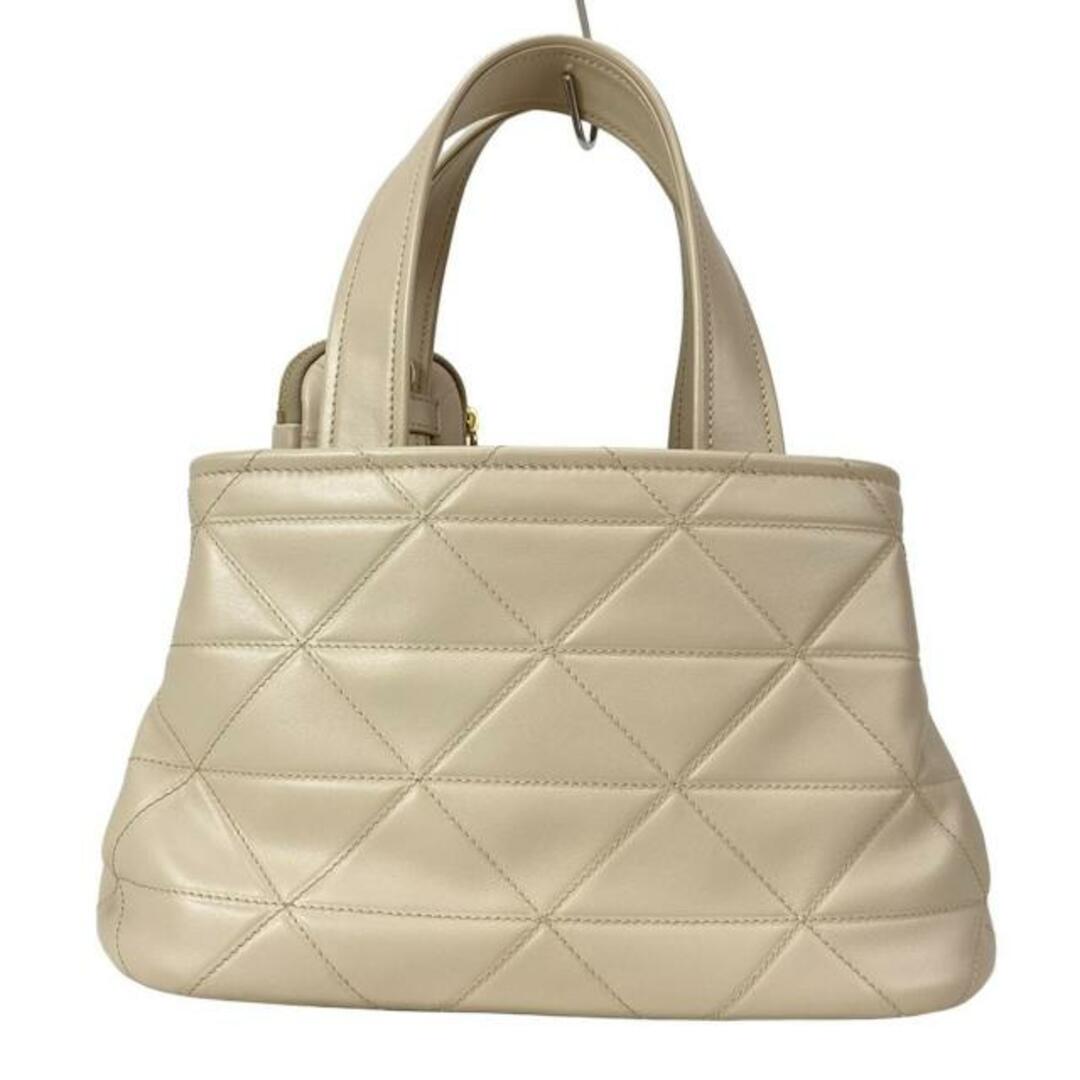 PRADA - PRADA(プラダ) トートバッグ美品 スモール キルト PRADA - PRADA(プラダ) トートバッグ美品 スモール キルト