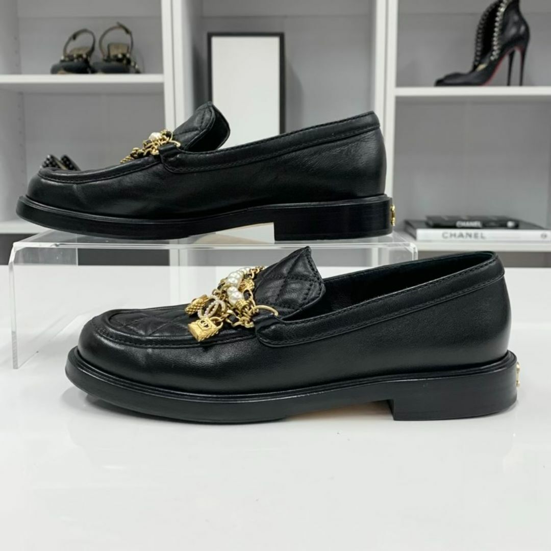 CHANEL - M10045 シャネル レザー ココマーク チェーン CHANEL - M10045 シャネル レザー ココマーク チェーン