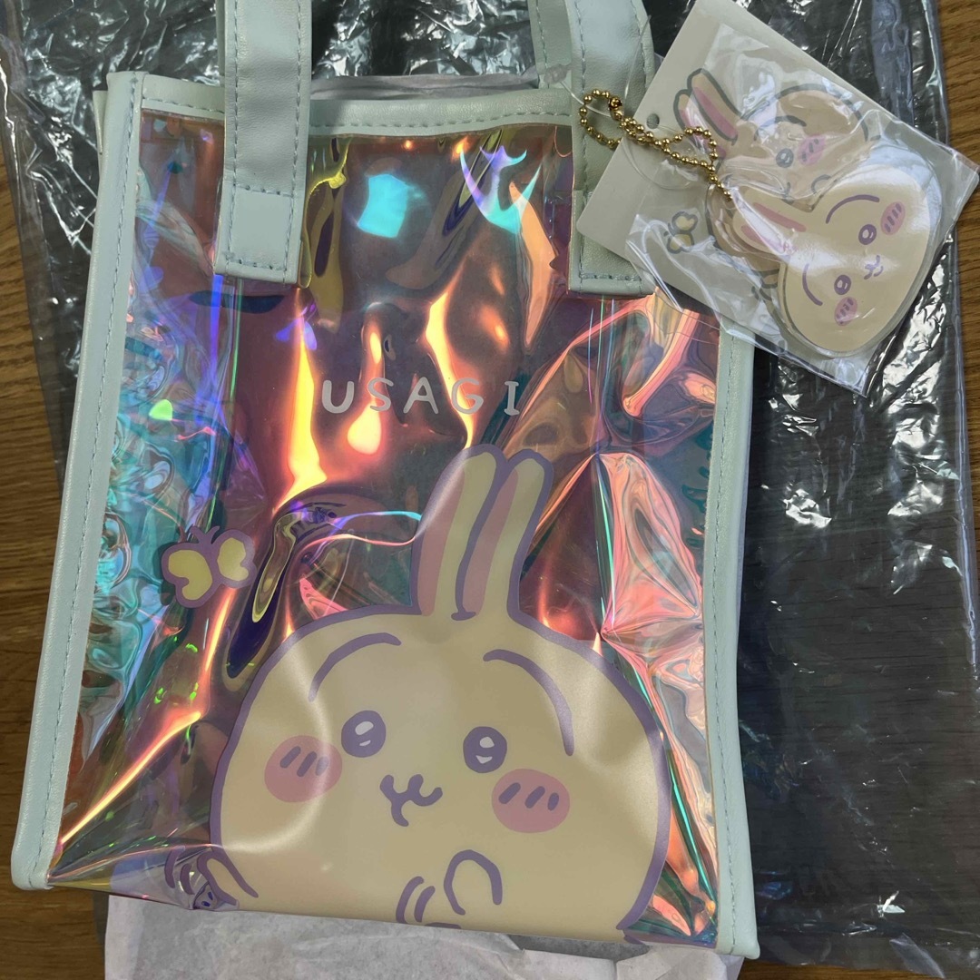 ちいかわ - 新品未使用 ちいかわ Aミニ オーロラ トートバッグ ちいかわ - 新品未使用 ちいかわ Aミニ オーロラ トートバッグ