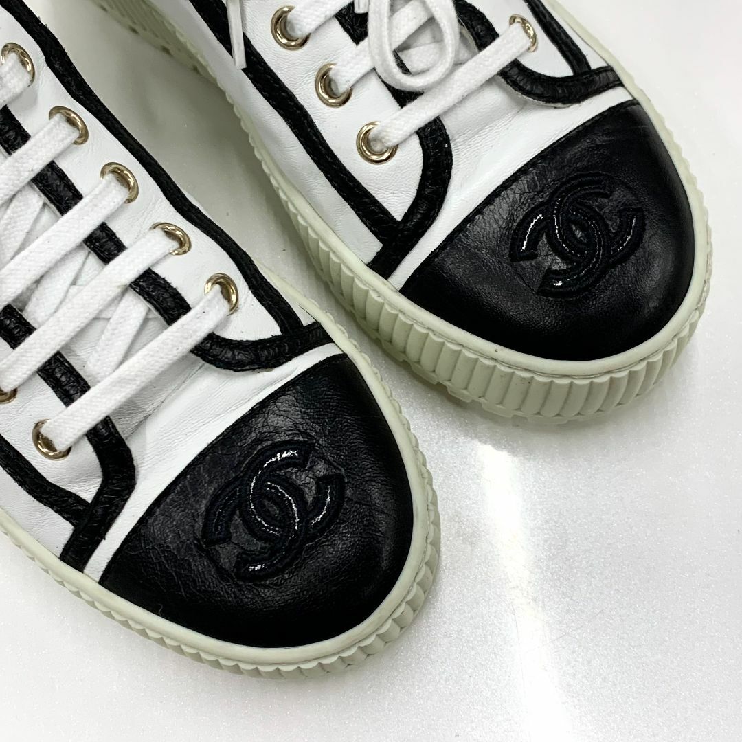 CHANEL - M10047 シャネル ラムスキン ココマーク ロゴ CHANEL - M10047 シャネル ラムスキン ココマーク ロゴ