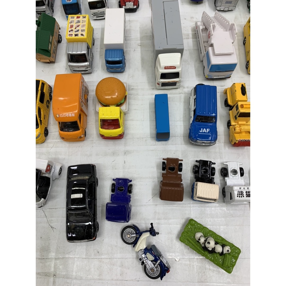 h4004 TOMICA はたらく車 トラック バス まとめ 大量 の通販 by h4004 TOMICA はたらく車 トラック バス まとめ 大量 の通販 by