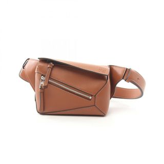 LOEWE(ボディバッグ/ウエストポーチ)のフリマアイテム一覧 LOEWE(ボディバッグ/ウエストポーチ)のフリマアイテム一覧