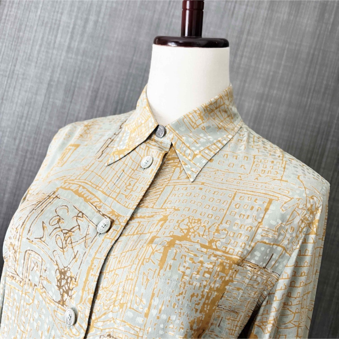 HERMES - 未使用 HERMES エルメス シルク 刺繍加工 マテリアル HERMES - 未使用 HERMES エルメス シルク 刺繍加工 マテリアル