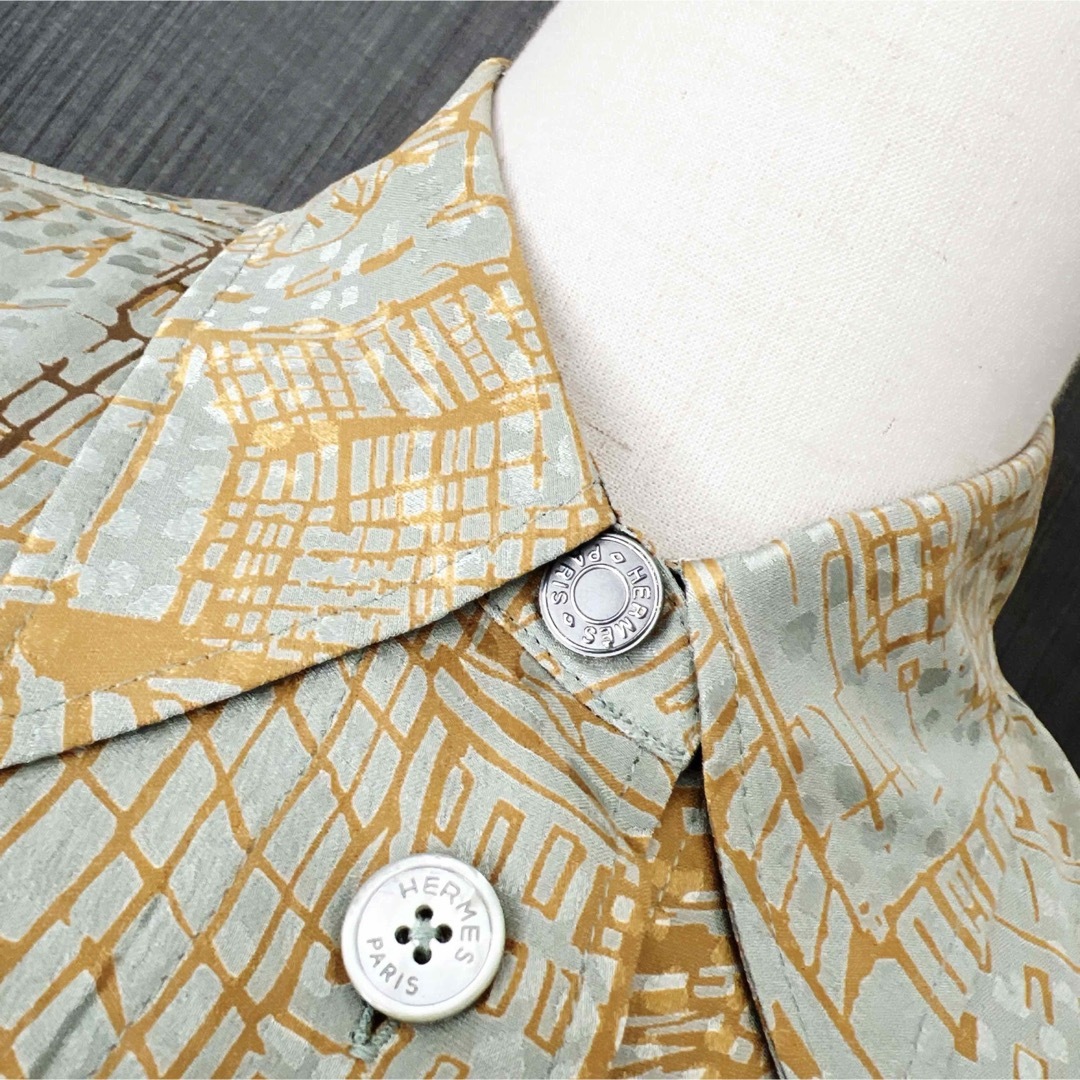 HERMES - 未使用 HERMES エルメス シルク 刺繍加工 マテリアル HERMES - 未使用 HERMES エルメス シルク 刺繍加工 マテリアル