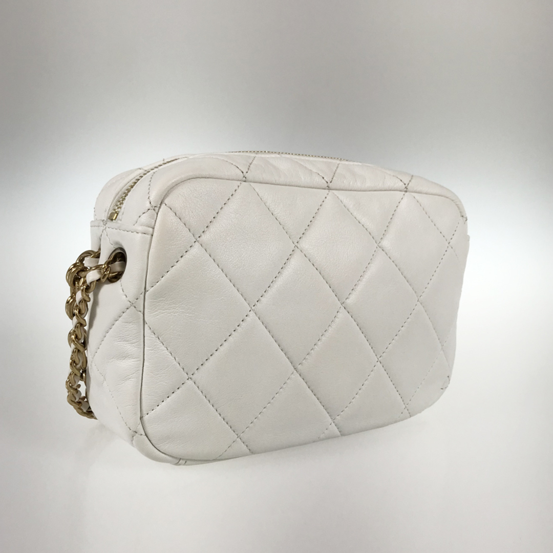 CHANEL - シャネル マトラッセ ショルダーバッグの通販 by CHANEL - シャネル マトラッセ ショルダーバッグの通販 by