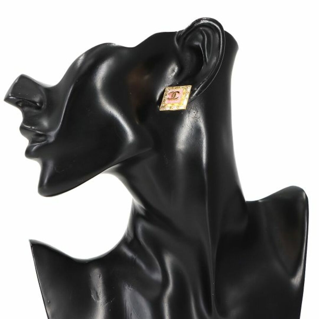 CHANEL - 未使用 展示品 シャネル CHANEL スクエア ピアス CHANEL - 未使用 展示品 シャネル CHANEL スクエア ピアス