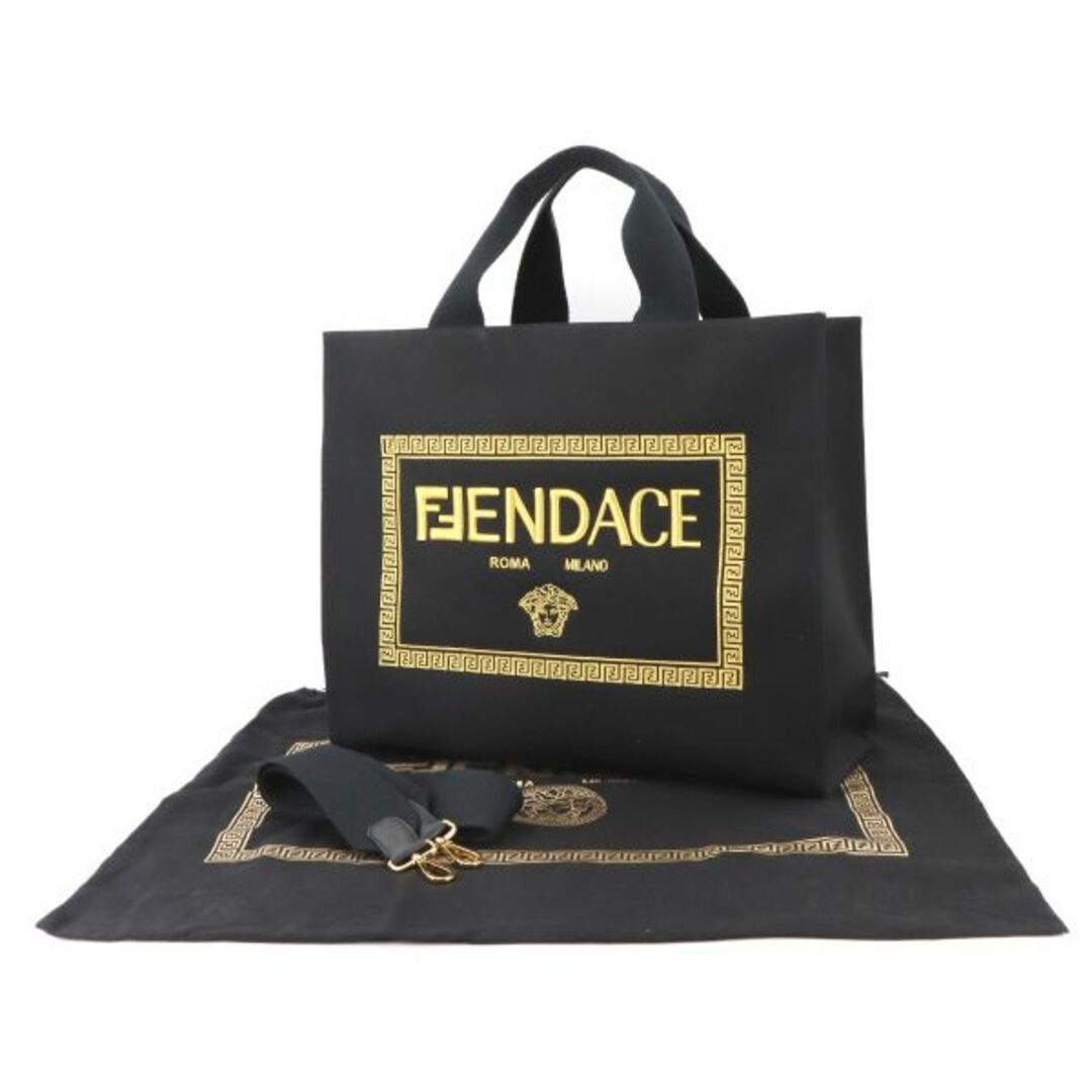 FENDI - 未使用 展示品 フェンディ FENDI フェンダーチェ 2way FENDI - 未使用 展示品 フェンディ FENDI フェンダーチェ 2way