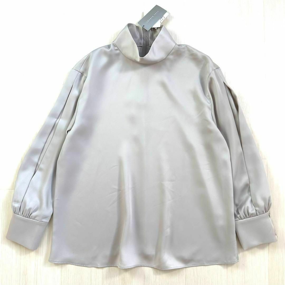 Theory luxe - タグ付き 未使用品 セオリーリュクス ハイネック Theory luxe - タグ付き 未使用品 セオリーリュクス ハイネック