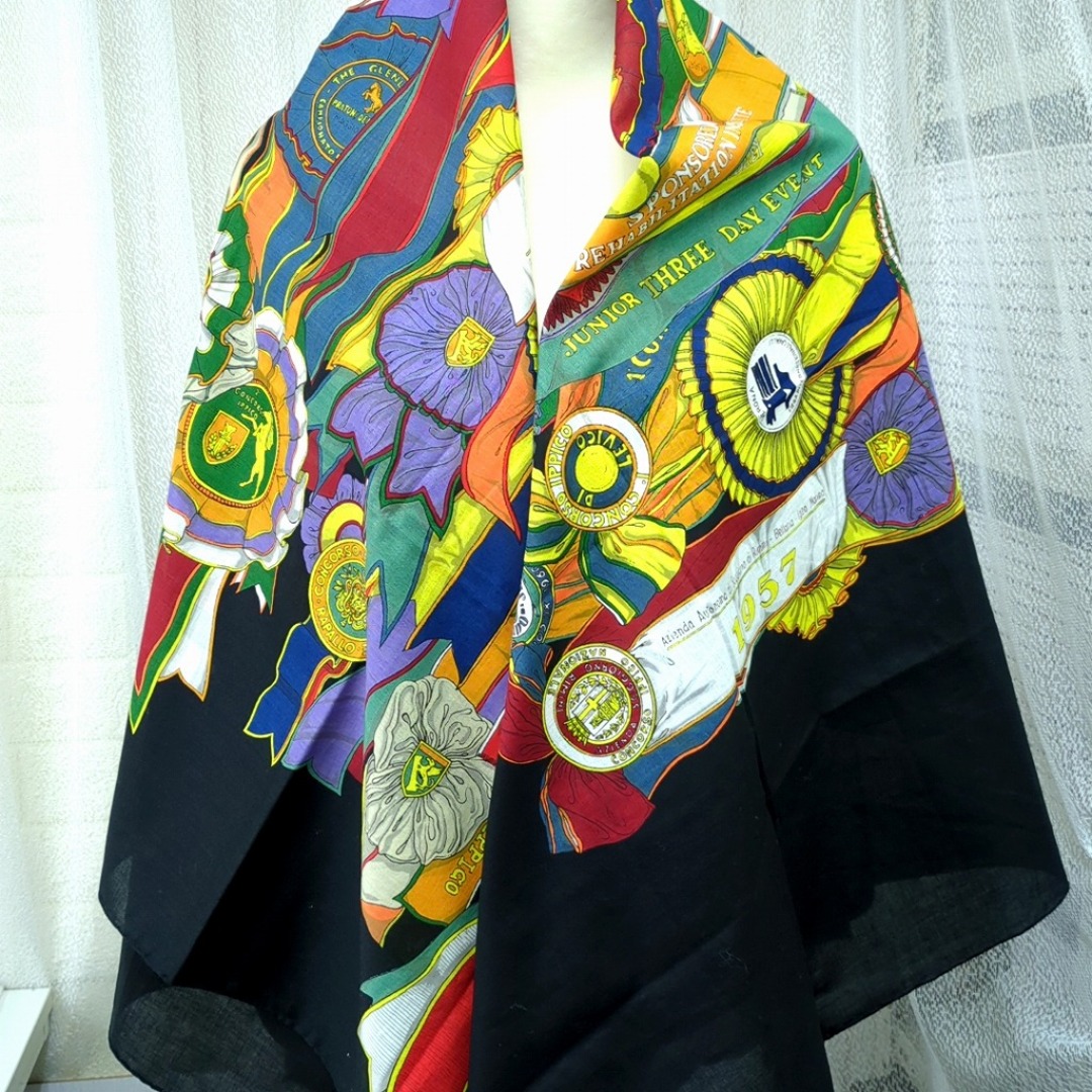 GUCCI - GUCCI グッチ 大判スカーフ 132cm x 155cm 100%コットン GUCCI - GUCCI グッチ 大判スカーフ 132cm x 155cm 100%コットン