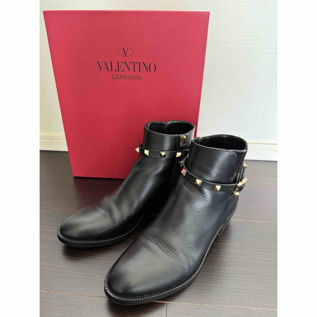 valentino garavani - 【美品】☆VALENTINO☆ロックスタッズ valentino garavani - 【美品】☆VALENTINO☆ロックスタッズ