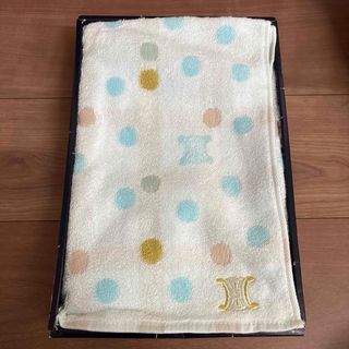 CELINE - セリーヌ CELINE バスタオル 水玉 ドット 西川産業 CELINE - セリーヌ CELINE バスタオル 水玉 ドット 西川産業