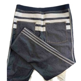 adidas - ADIDAS ADILENIUM シーズン3 ルーズフィット デニム 31 adidas - ADIDAS ADILENIUM シーズン3 ルーズフィット デニム 31
