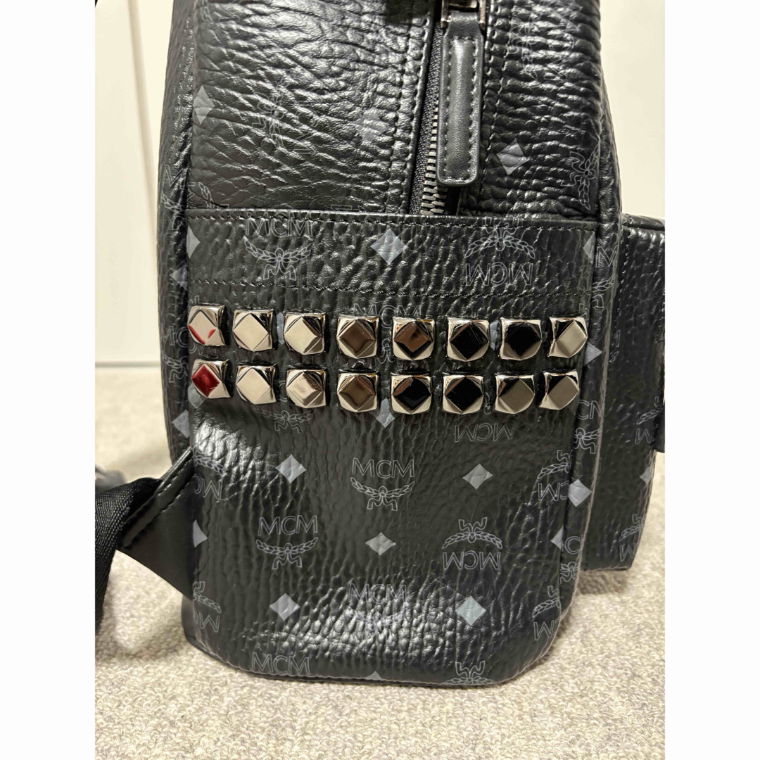 MCM - MCM リュック正規品 Mサイズの通販 by るあ|エムシーエム MCM - MCM リュック正規品 Mサイズの通販 by るあ|エムシーエム
