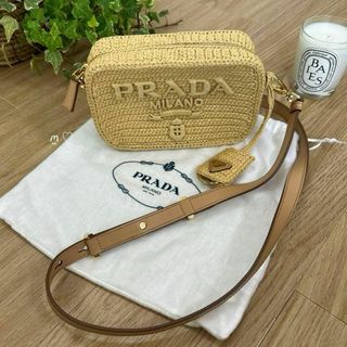 PRADA(かごバッグ/ストローバッグ)のフリマアイテム一覧 PRADA(かごバッグ/ストローバッグ)のフリマアイテム一覧