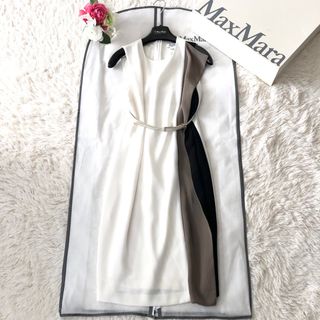 Max Mara - マックスマーラ MAX MARA ブローチ モノグラムロゴ Max Mara - マックスマーラ MAX MARA ブローチ モノグラムロゴ