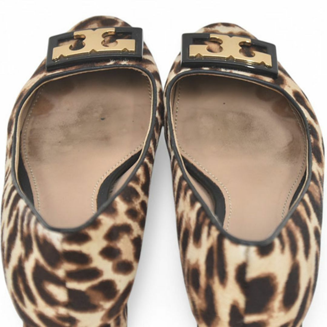 Tory Burch - トリーバーチ Tロゴ ヒョウ柄 ハラコ パンプス 6C Tory Burch - トリーバーチ Tロゴ ヒョウ柄 ハラコ パンプス 6C