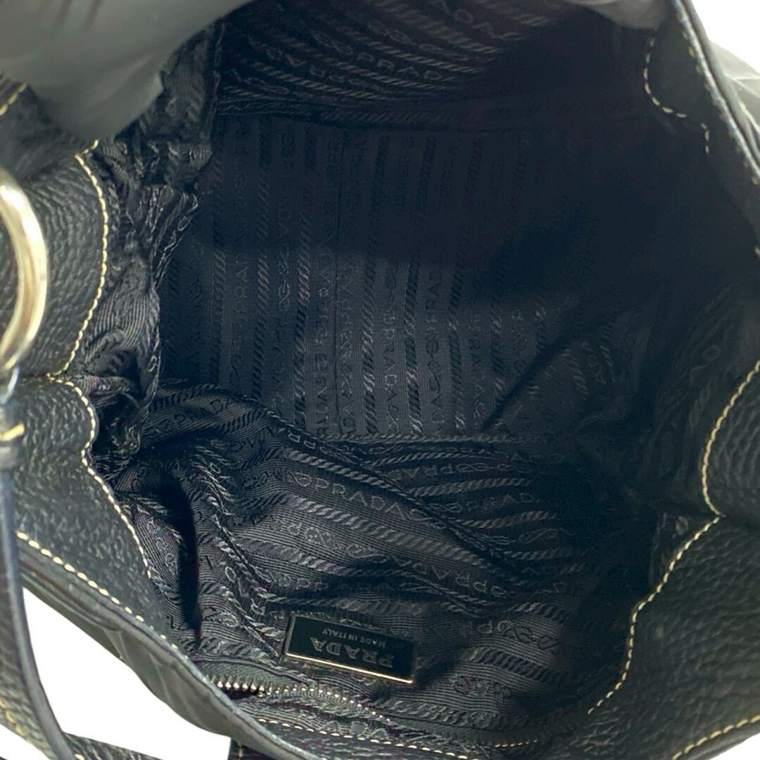 PRADA - 極 美品 PRADA プラダ 三角ロゴ プレート 金具 レザー PRADA - 極 美品 PRADA プラダ 三角ロゴ プレート 金具 レザー