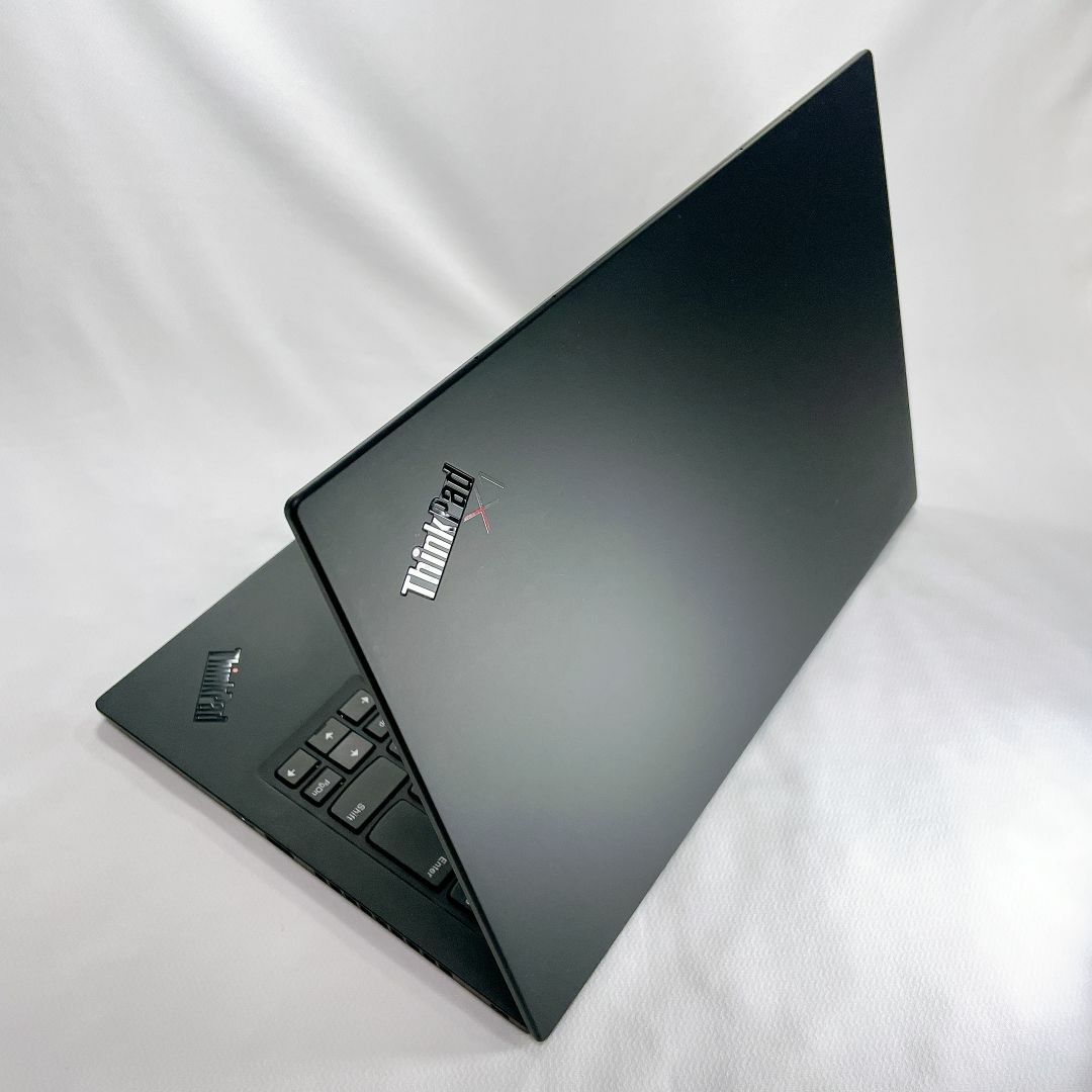 Lenovo - 【タッチパネル】軽量薄型 ThinkPad X1 Carbon 7th Lenovo - 【タッチパネル】軽量薄型 ThinkPad X1 Carbon 7th