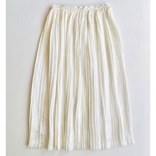 COMME des GARCONS(サテン ・ ロングスカート)のフリマ COMME des GARCONS(サテン ・ ロングスカート)のフリマ