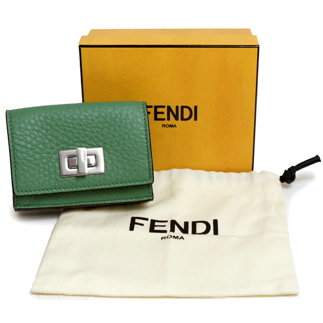 FENDI - フェンディ ピーカブー マイクロ コンパクトウォレット FENDI - フェンディ ピーカブー マイクロ コンパクトウォレット