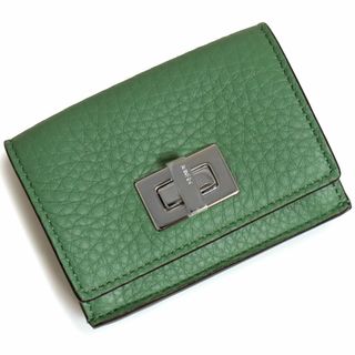 FENDI(財布 ・ グリーン・カーキ/緑色系)のフリマアイテム一覧 FENDI(財布 ・ グリーン・カーキ/緑色系)のフリマアイテム一覧