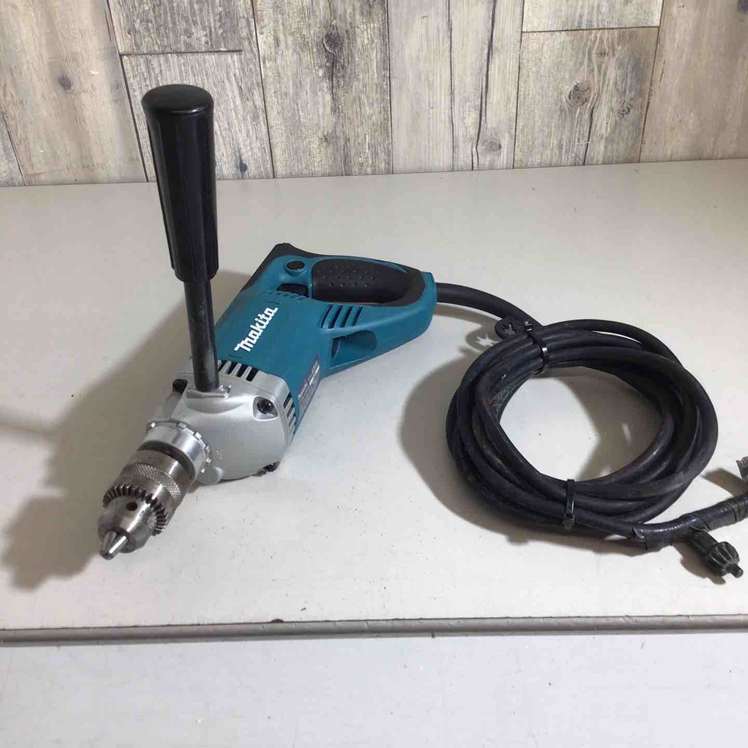☆マキタ(makita) 電気ドリル 6305【戸田店】の通販 by アクト ☆マキタ(makita) 電気ドリル 6305【戸田店】の通販 by アクト