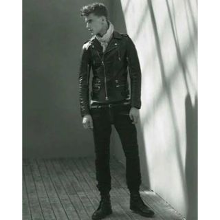 BALMAIN(レザージャケット)のフリマアイテム一覧 BALMAIN(レザージャケット)のフリマアイテム一覧