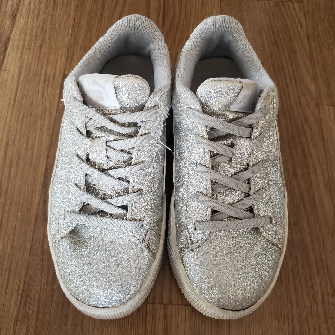 PUMA - PUMA ラメ キラキラ スニーカー 19の通販 by ☆激安shop PUMA - PUMA ラメ キラキラ スニーカー 19の通販 by ☆激安shop
