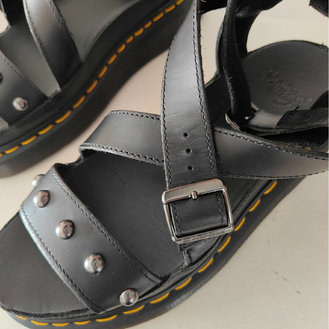 Dr.Martens - ドクターマーチン Dr.Martens 厚底 ストラップ Dr.Martens - ドクターマーチン Dr.Martens 厚底 ストラップ