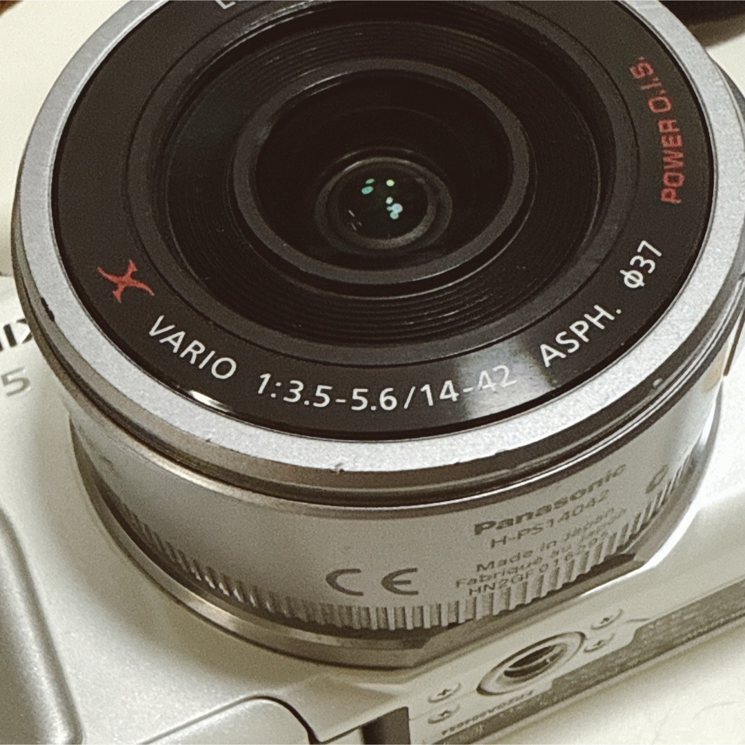 Panasonic - LUMIX GF5 ミラーレスカメラ 14-42mmレンズ付きの Panasonic - LUMIX GF5 ミラーレスカメラ 14-42mmレンズ付きの