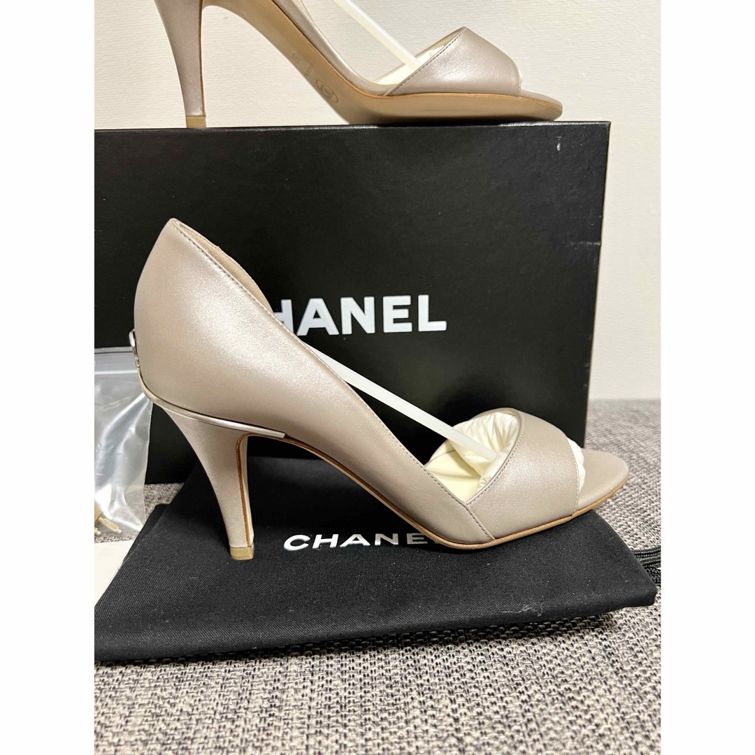 CHANEL - CHANEL確実正規品ココマークオープントゥパンプス36 CHANEL - CHANEL確実正規品ココマークオープントゥパンプス36