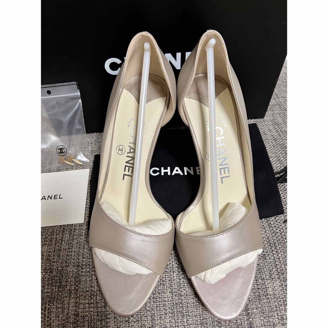 CHANEL - CHANEL確実正規品ココマークオープントゥパンプス36 CHANEL - CHANEL確実正規品ココマークオープントゥパンプス36