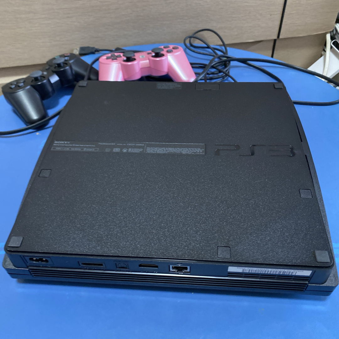 PlayStation3 - PS3本体 CECH2500Aピンク・黒コントローラー付き PlayStation3 - PS3本体 CECH2500Aピンク・黒コントローラー付き