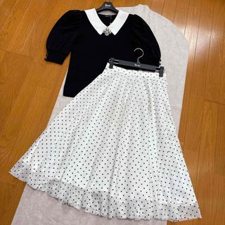 René - 【美品】Rene 白襟ワンピース ネイビー 膝丈 René - 【美品】Rene 白襟ワンピース ネイビー 膝丈