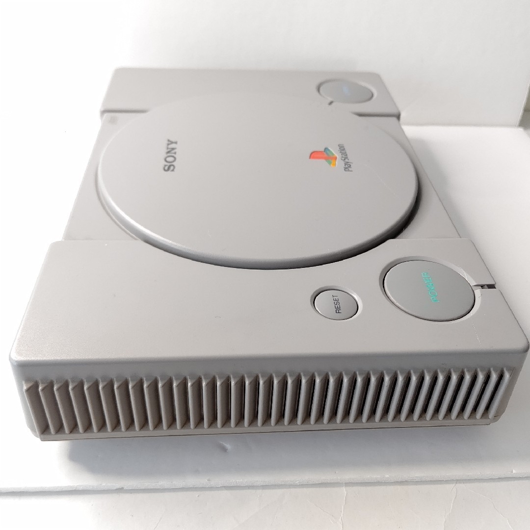 PlayStation - ソニー 初代 プレイステーション SCPH-7000 美品 PlayStation - ソニー 初代 プレイステーション SCPH-7000 美品