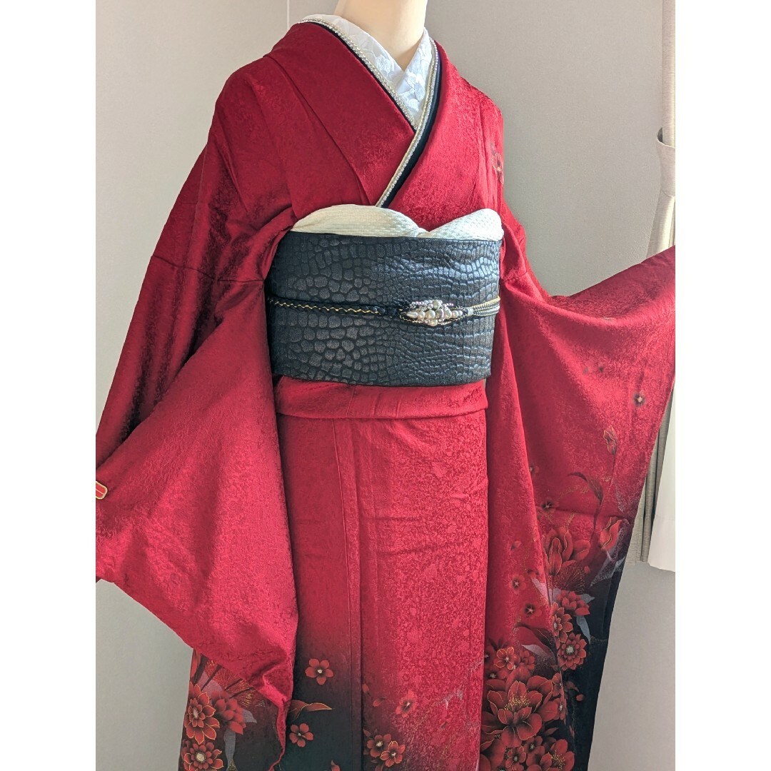 振袖フルセット 身丈178裄74 豪華振袖 金銀彩 赤 黒 逸品 成人式 振袖フルセット 身丈178裄74 豪華振袖 金銀彩 赤 黒 逸品 成人式