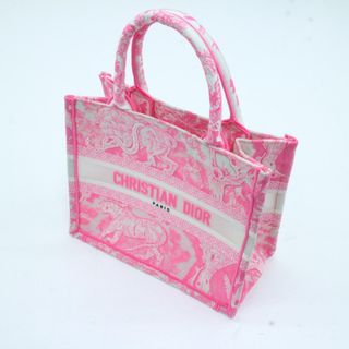 Christian Dior - 新品 ディオール Dior Book Tote バッグ Christian Dior - 新品 ディオール Dior Book Tote バッグ
