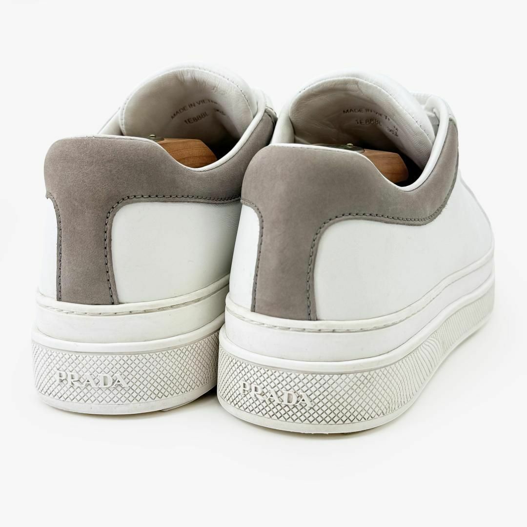 PRADA - プラダ PRADA 厚底 スニーカー 36.5 23.5 白 グレー 箱 PRADA - プラダ PRADA 厚底 スニーカー 36.5 23.5 白 グレー 箱