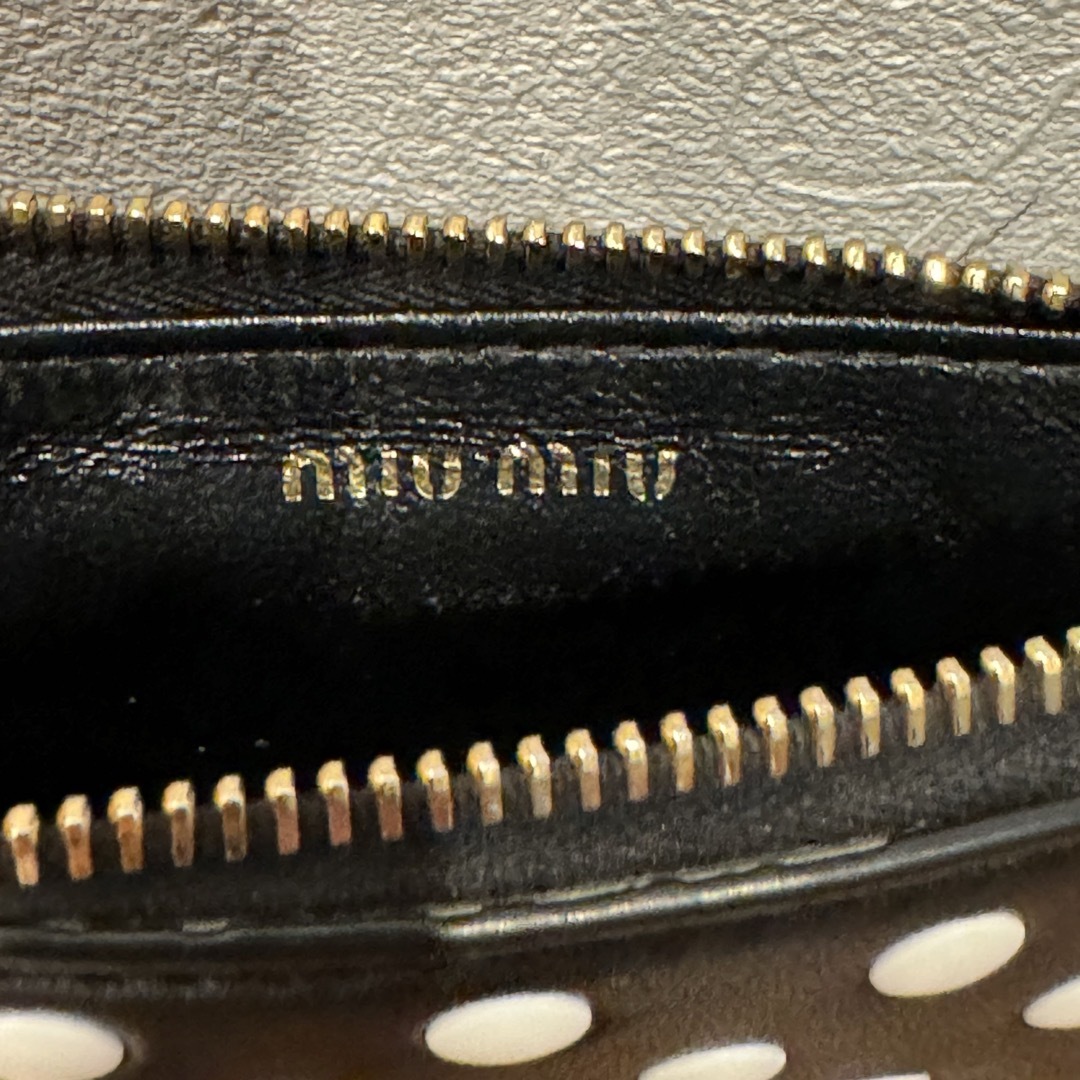 MIU MIU - miu miu ドット柄 フラグメントケースの通販 by JACK MIU MIU - miu miu ドット柄 フラグメントケースの通販 by JACK
