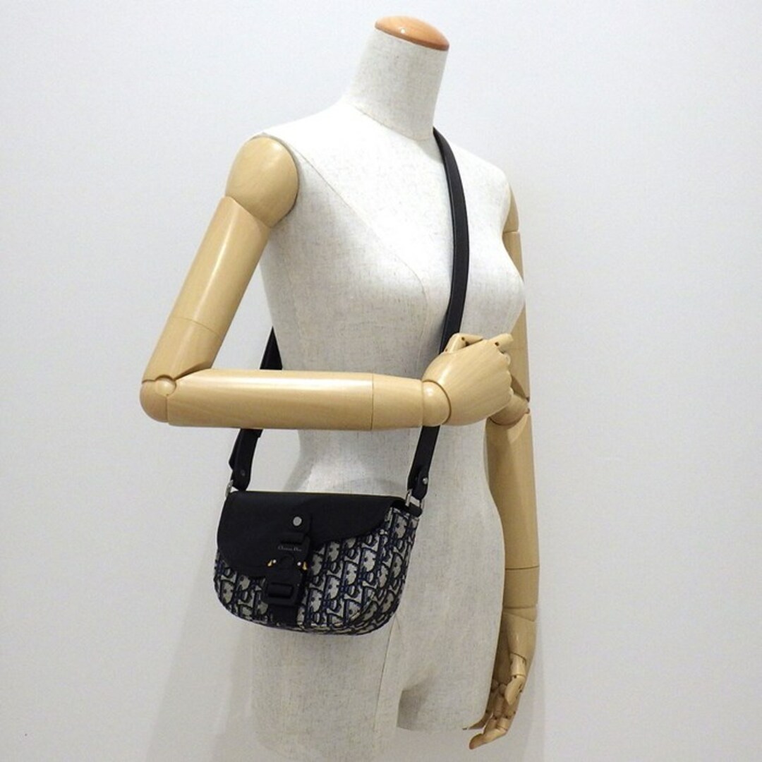 ディオール Dior ショルダーバッグ メッセンジャーバッグ サドル ディオール Dior ショルダーバッグ メッセンジャーバッグ サドル