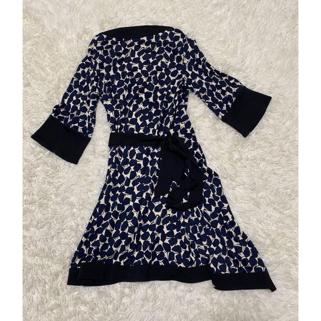 DIANE von FURSTENBERG - ダイアンフォンファステンバーグ A DIANE von FURSTENBERG - ダイアンフォンファステンバーグ A