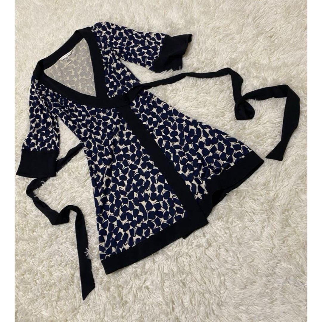 DIANE von FURSTENBERG - ダイアンフォンファステンバーグ A DIANE von FURSTENBERG - ダイアンフォンファステンバーグ A