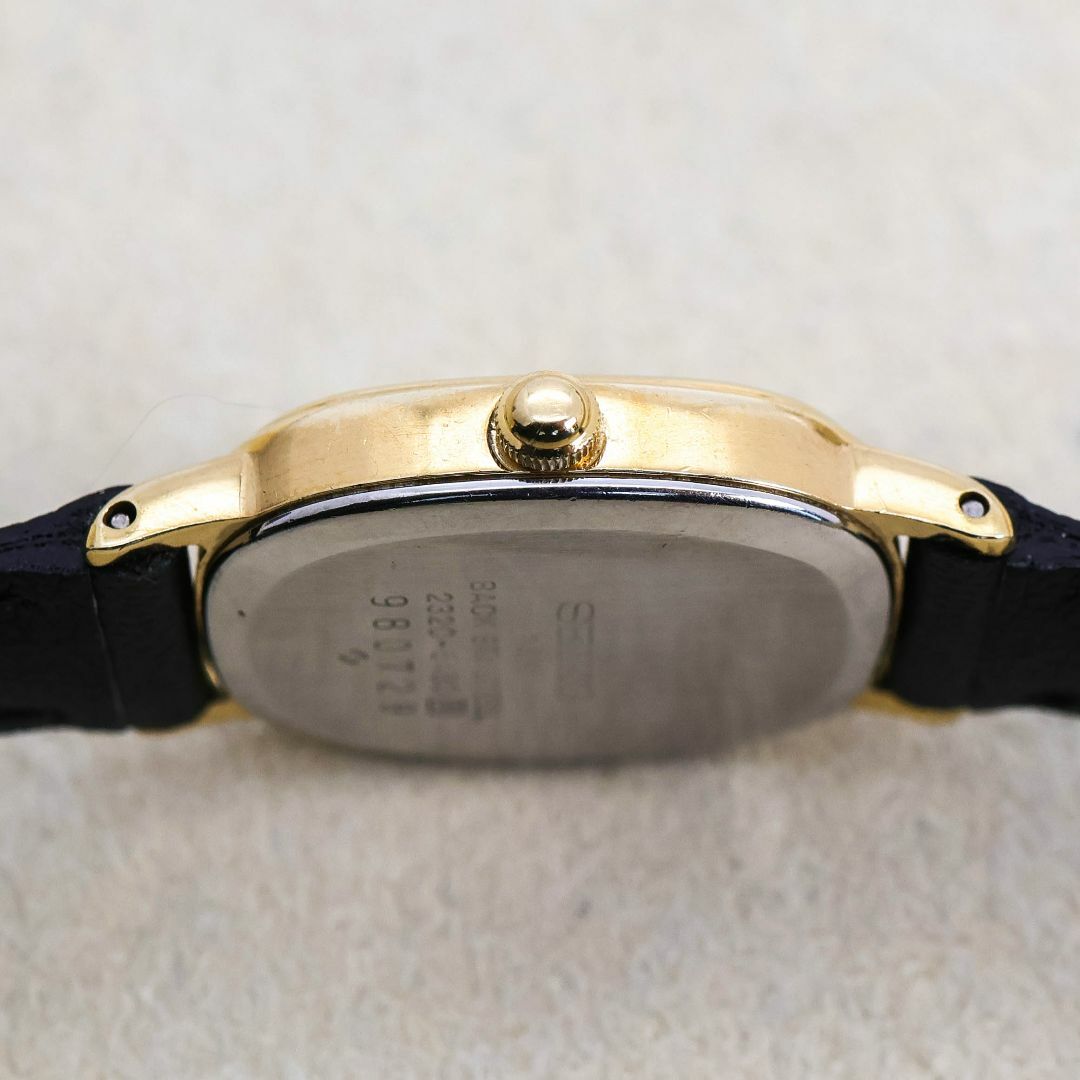SEIKO - 稼働 SEIKO 腕時計 14金 アンティーク 水晶マーク SEIKO - 稼働 SEIKO 腕時計 14金 アンティーク 水晶マーク